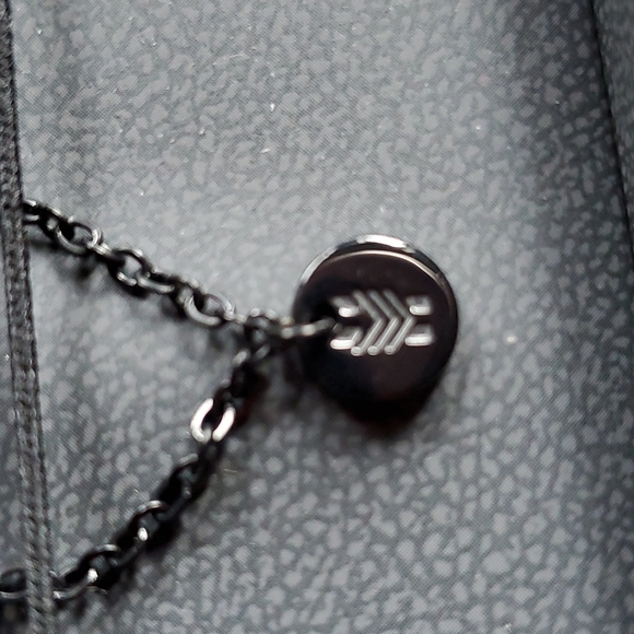 Titanium Black - Picture 3 of 4